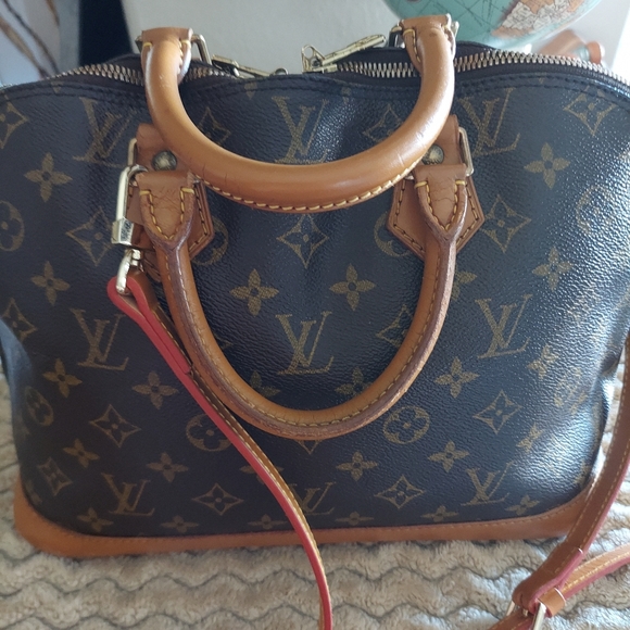 π₯π₯π€π― AUTHENTIC LOUIS VUITTON ALMA PM π₯π₯°ππβοΈβ - Picture 4 of 16
